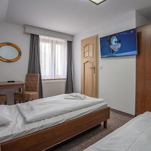 Private Bathroom Triple Room